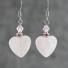 Серьги 素元 粉晶耳环 韩国夸张天然水晶心形ol甜美手工耳饰无耳洞新娘女