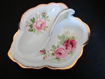 Spot UK Royal Albert USA Liman Leaf Pan Dinner Plate