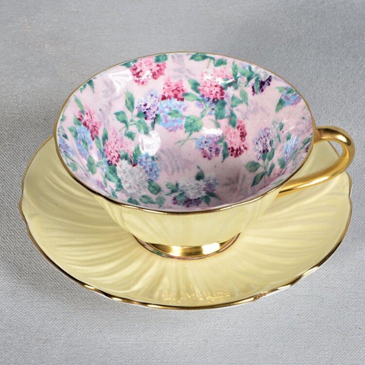 Booked British Shelley Shelley SUMMER GLORY inside full flower coffee cup two sets reservee