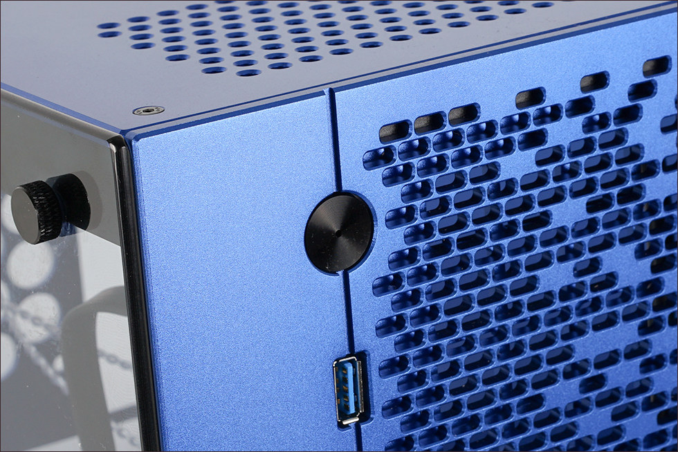 sunmilo custom chassis:C01 vertical and horizontal support 120 water-cooled U12 side transparent all-aluminum itx chassis 11L