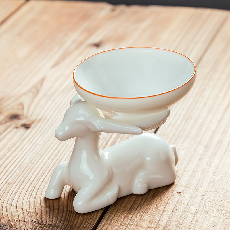 Ceramic tea leak tea filter Tea filter White porcelain tea maker Personality creative deer filter bucket Tea filter tea