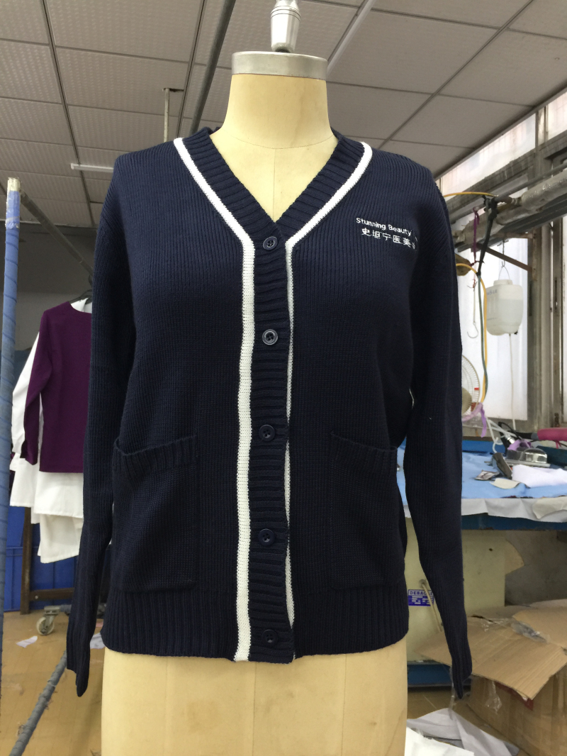 Autumn and winter nurse sweater jacket dark navy blue doctor doctor warm coat Women's knitted cardigan rose red dress