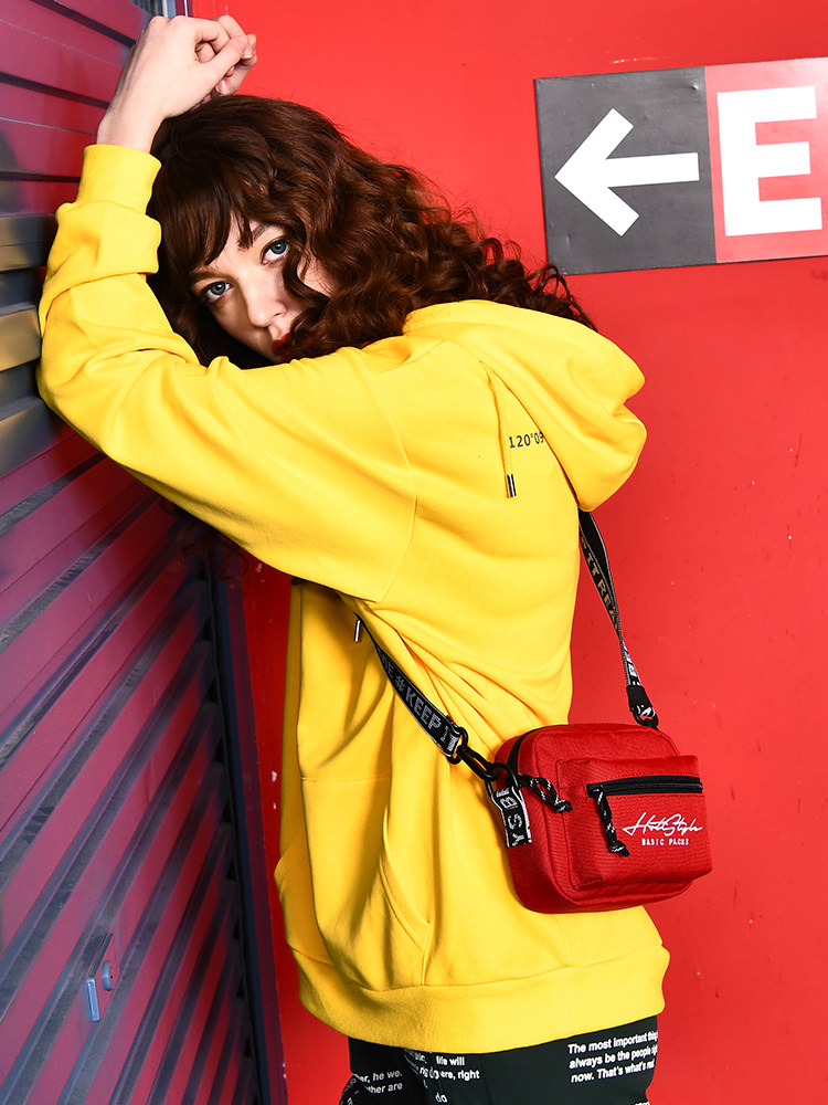 HOTSTYLE crossbody bag women's shoulder bag ins chest bag Tide brand earth cool bag Men's fashion hip-hop bag Bundy bag