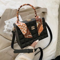 Hong Kong handbag 2020 new fashion net red pet bag shoulder messenger bag small square bag