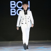  Childrens suit suit Three-piece flower girl dress Boy suit Middle and large childrens catwalk performance suit Host dress