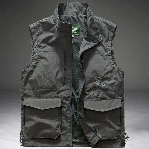 Летний мужской дорожный тонкий жилет для отдыха