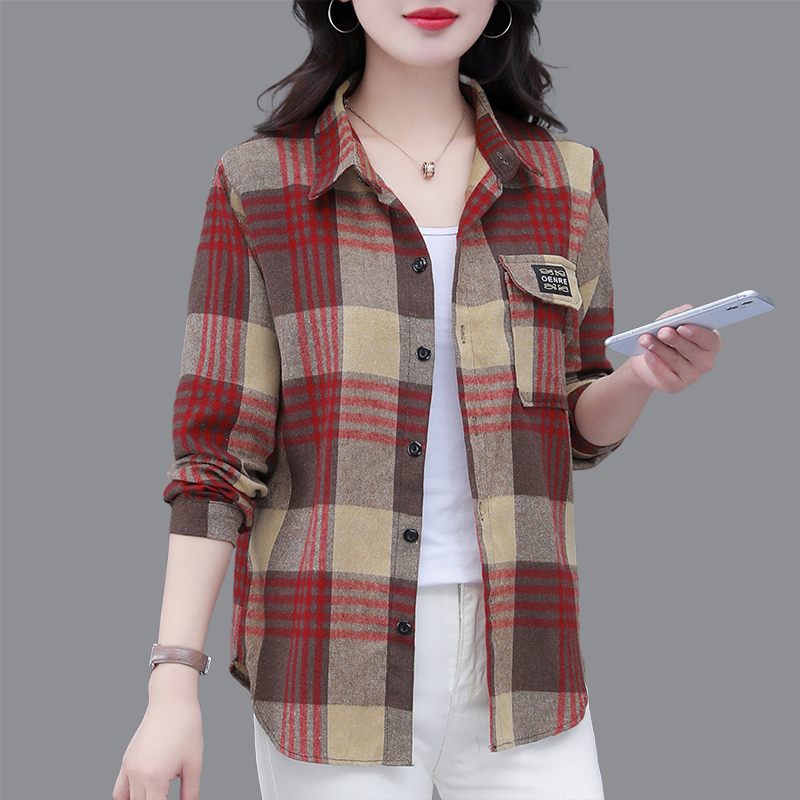 Women's Pure Cotton Plaid Shirt, New Style for Spring and Autumn, Stylish Long-Sleeved Shirt, Slimming and Youthful-Looking Top for Middle-Aged Mothers