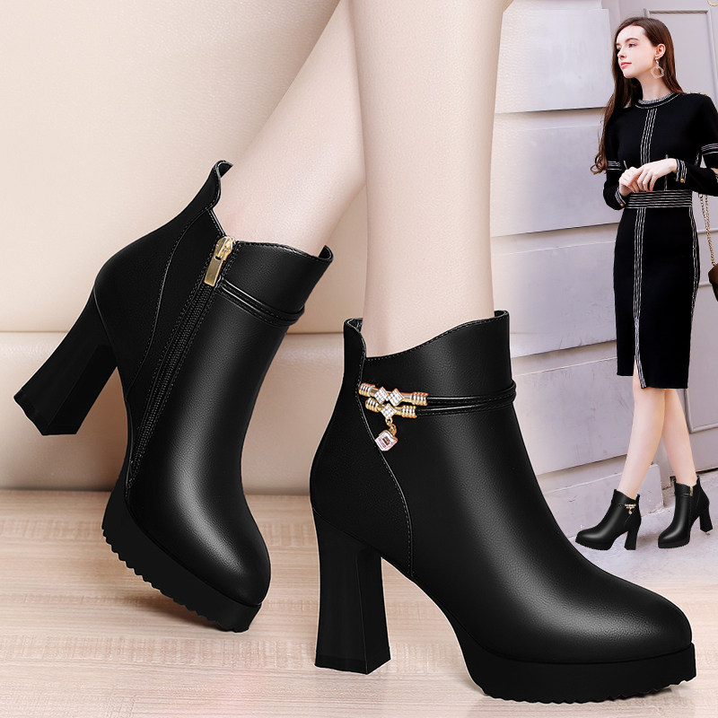 High heels women's autumn and winter 2022 new autumn and winter women's leather shoes black all-match thick-soled thick-heeled short boots women's fashion boots