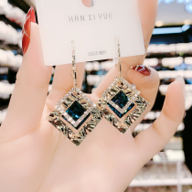 2020 new trendy high-end geometric diamond earrings female 925 silver needle temperament simple crystal net red ear jewelry