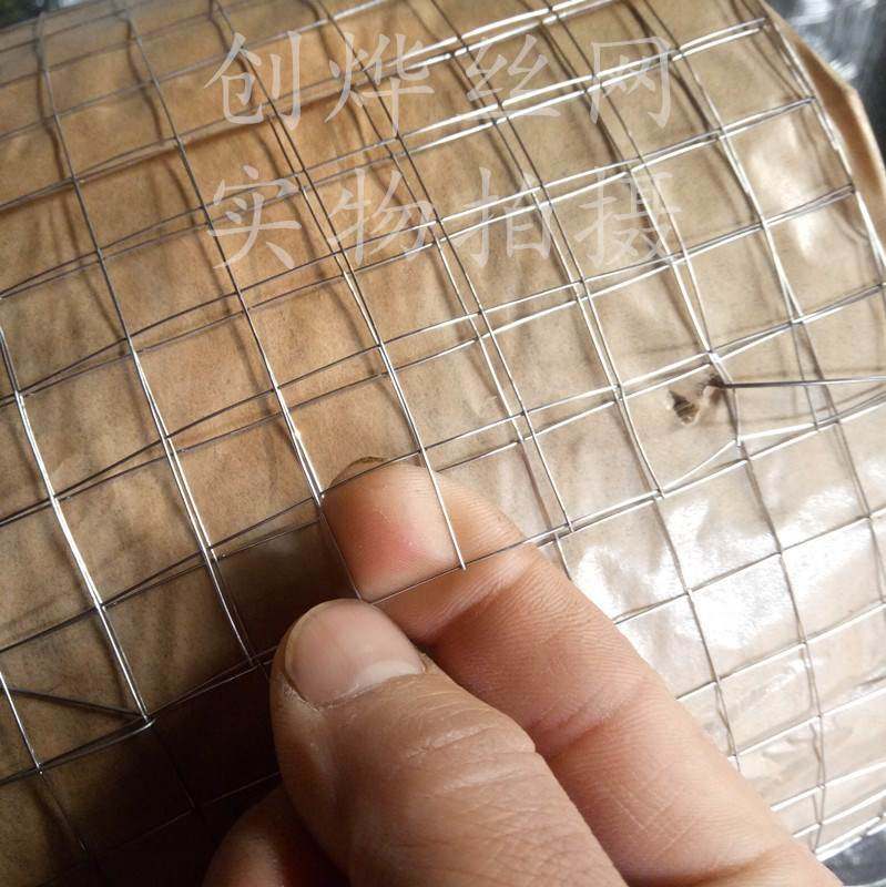 Exterior wall plastering crack-proof barbed wire hanging wall River fish pond slope protection Solid soil network decoration grid Slope building grid