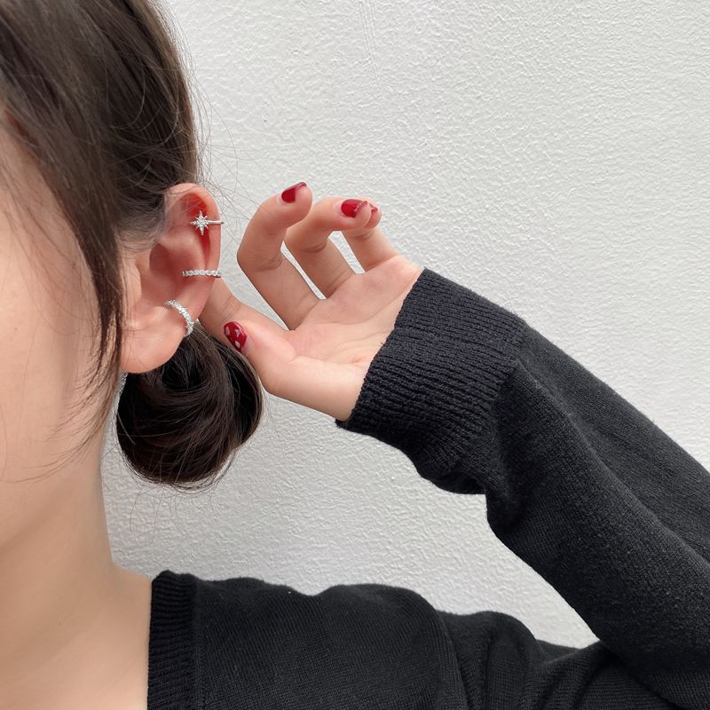 High-end ear bone clip without ear piercing female summer earrings ear clip French earrings cold style retro ear buckle earrings