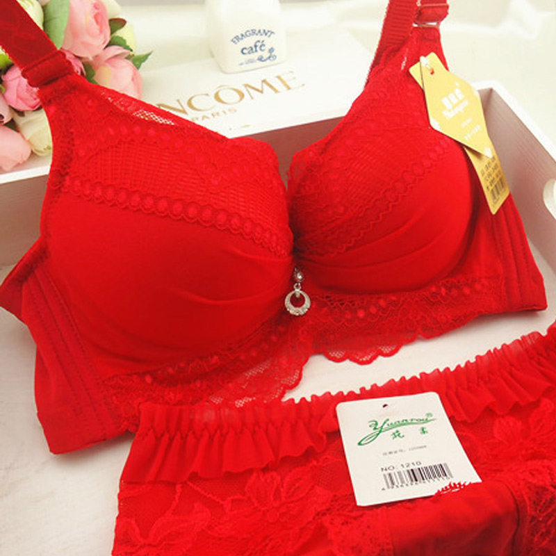 YAKANGROU France no steel ring large red steel ring without steel ring to adjust bra wedding festive lingerie suit
