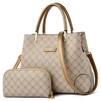 Хаки с золотом [сумочка с паттерном крокодила]