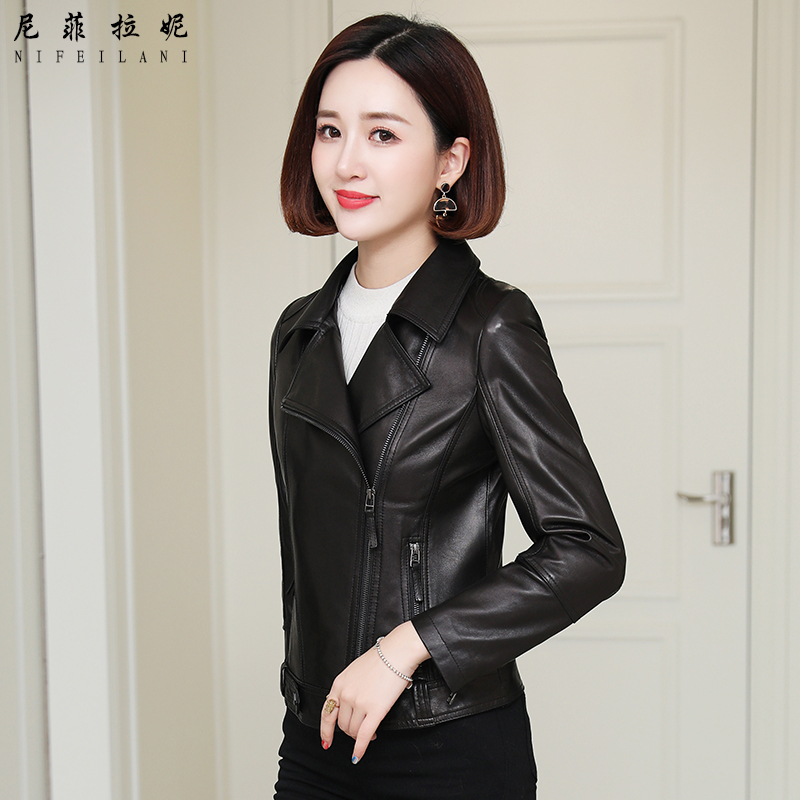 Genuine leather jacket women's short style 2023 new spring Haining sheepskin down jacket small jacket large size motorcycle jacket