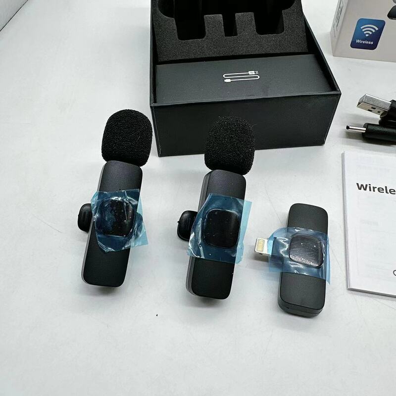 Cross-Border Foreign Trade Wireless Noise-Canceling Microphone Is Suitable for All Mobile Phones, Convenient for Recording and Broadcasting, Easy to Carry, Original