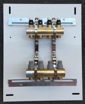 Water distributor back plate