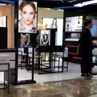 乐乐嘻嘻美妆店