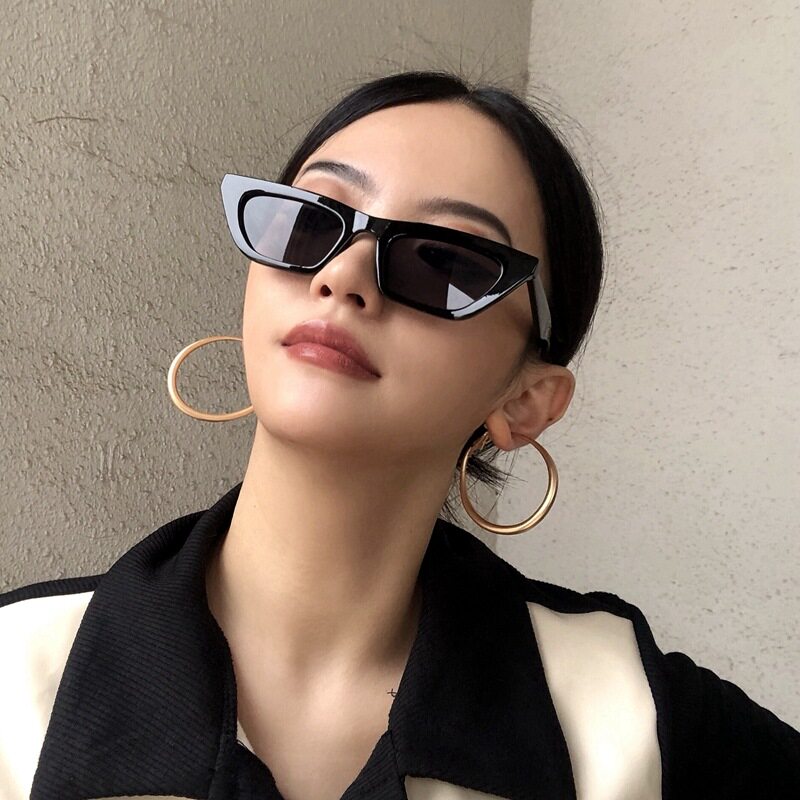 复古欧美三角猫眼墨镜女韩版潮ins网红蹦迪辣妹太阳眼镜街拍嘻哈