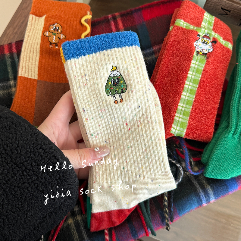 Trendy and Fun Christmas Socks for Women, Mid-Calf Socks, Popular Online Style, ins Autumn and Winter Thick Long Socks, Cute Gift Design Trendy and Fun Christmas Socks for Women, Mid-Calf Socks, Popular Online Style, ins Autumn and Winter Thick Long Socks, Cute Gift Design