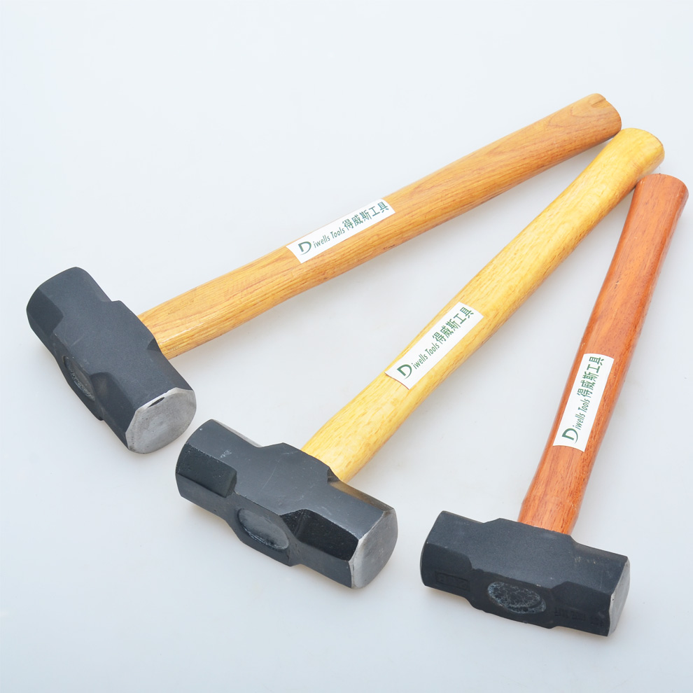 четырехгранный молоток для обработки. кувалда без ручки. четырехгранный молоток для обработки. боек. киянка квадратная.