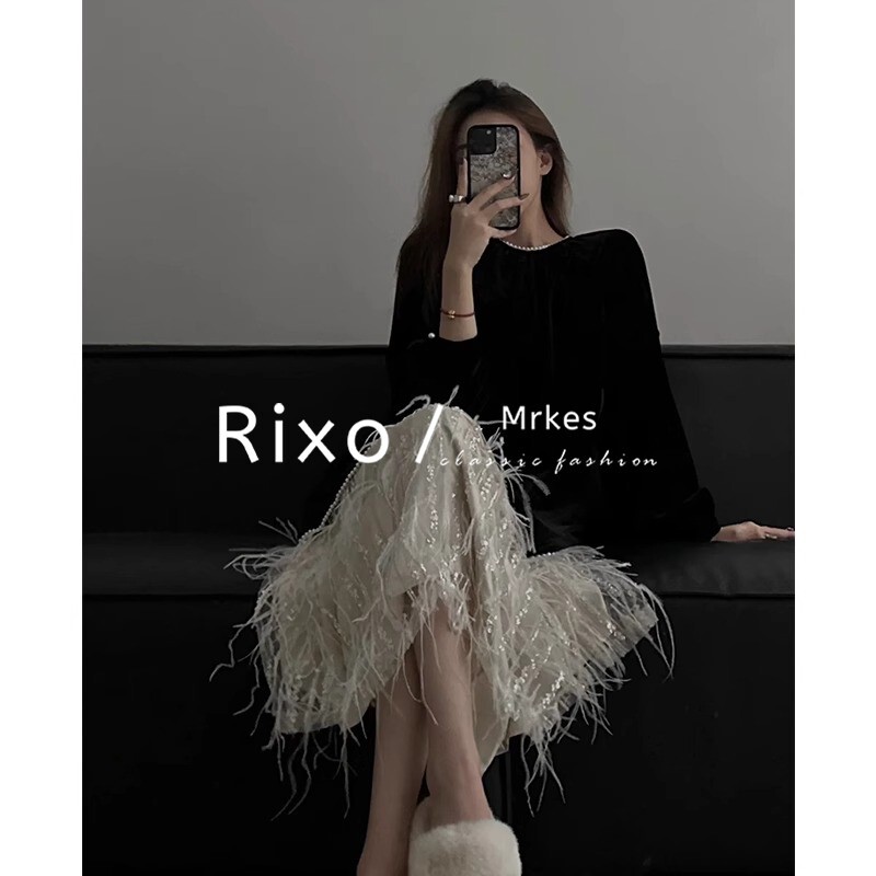 Rixo Dore French-Style Autumn and Winter New Dress with a Luxurious Feel, Black and White Color Scheme, Tassel Heavy Sequin Dress for Women