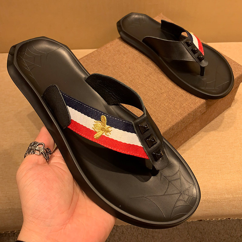 European station new flip flops men's fashion casual light luxury slippers men's shoes non-slip soft bottom trendy spring and summer slippers