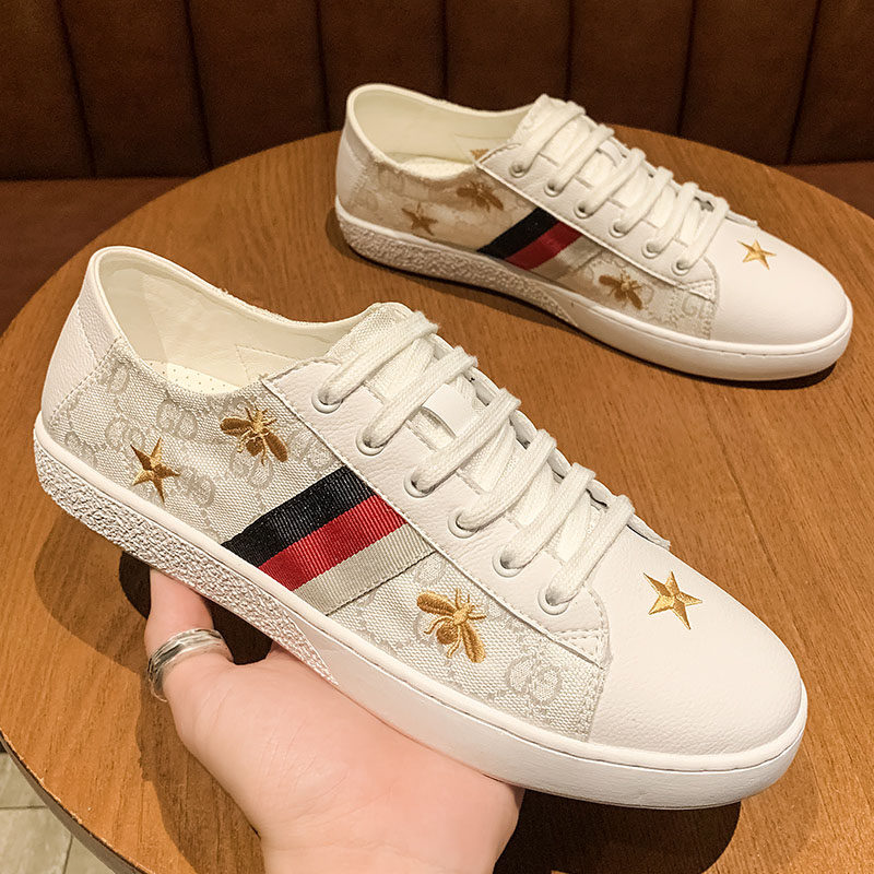 European station fashion new spring casual light bee small white shoes men's shoes trendy all-match net red explosion style sneakers