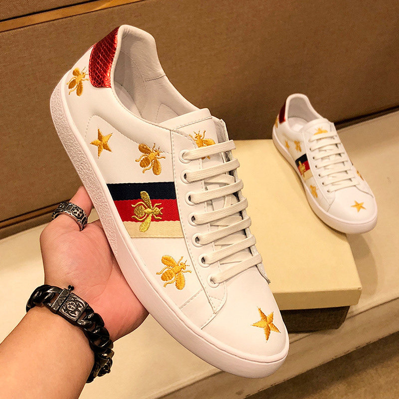 Autumn and winter men's shoes small bee small white shoes couple trendy brand top layer cowhide casual shoes Korean style trendy men's sneakers