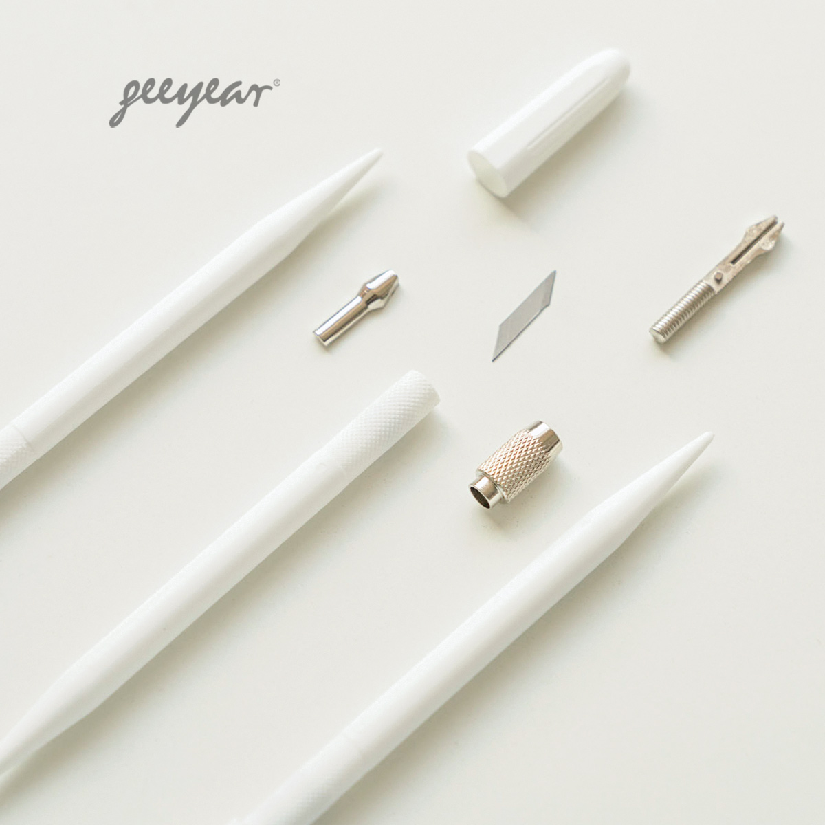 Nishikiichi Stationery Pure White HandBook Cutting Pen Knife Cute DIY Tape Cutting Paper Cutting Knife Small Fresh Cute Art Carving Knife Hand Account Special Creative Handmade Art Knife Student Stationery