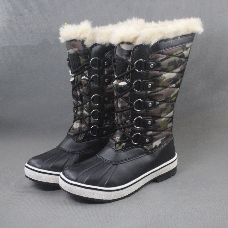 Code break processing winter ladies plus velvet ski boots waterproof windproof outdoor high-barrel snow boots anti-slip large size boots