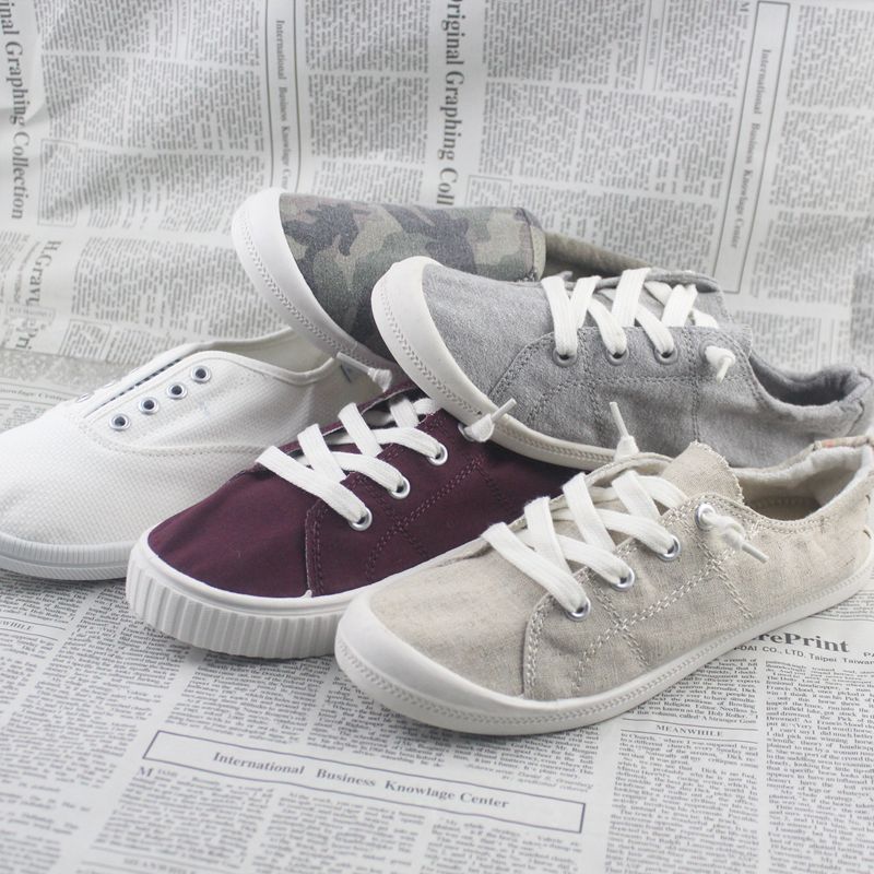 American single spring Summer girls breathable casual shoes flat bottom One foot pedal Lazy Shoes Memory Pads Large Size Shoes Stompers