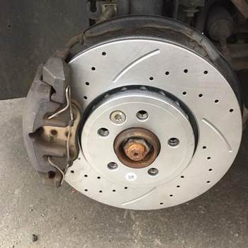 Suitable for X5 Bmw 3 Series E84F35E90 316 318 320 325 328 Li X1 Front and Rear X6 Brake Discs