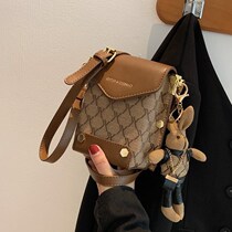 Vintage small bag women 2022 new trendy high-end sense light luxury niche design mobile phone bag leather versatile cross-body bag