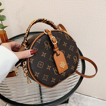 Round bag bag 2022 new fashion premium sense one-shoulder cross-body bag niche ins leather vintage print small round bag