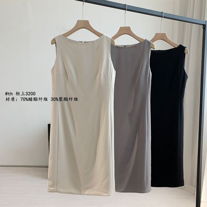 Zhuchunxi |   @Th Cabinet 3.2K+! Triacetate Boat Neck Sleeveless Dress, Casual Workwear Tank Dress.
