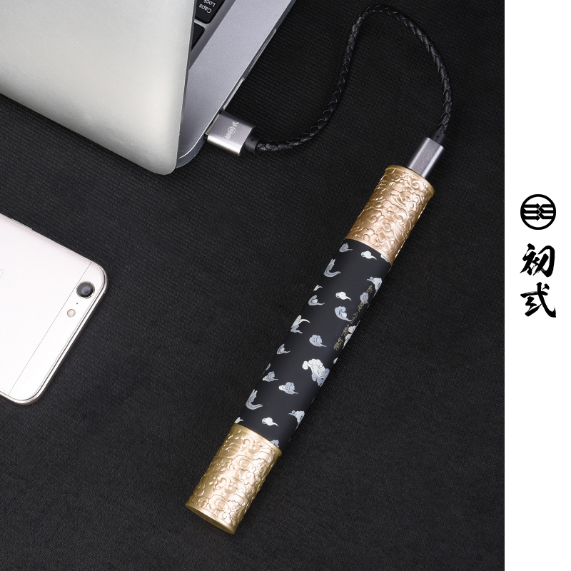 Beginner Gold Stirrup China Wind General Action Power Supply Android Apple Universal Embroidery Small Portable Mobile Charging.