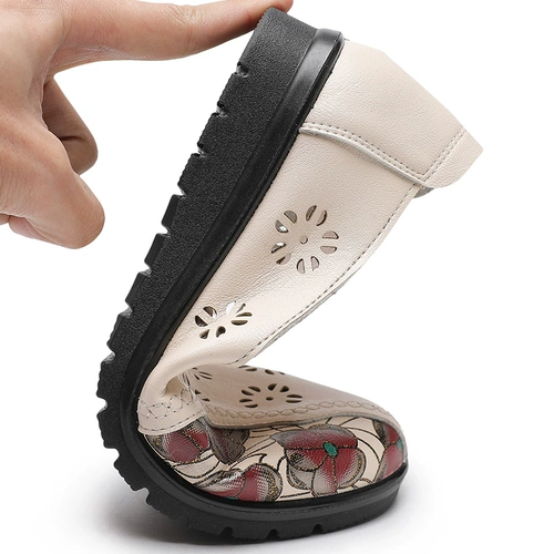 Летние сандалии для матери, комфортные туфли для кожаной обуви, из натуральной кожи, для среднего возраста, мягкая подошва