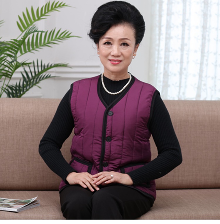 Mùa thu đông trung thu cotton nữ vest cỡ lớn áo ấm mẹ già cộng với áo nhung dày thời trang u40