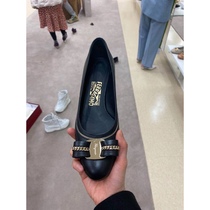 Domestic AB American purchases FERRAGAMO Ms. Fillaghamo single shoes 715321