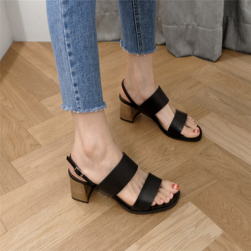 Sandals women's thick heel 2020 new summer French word buckle women's shoes with open toe leather all-match high heels