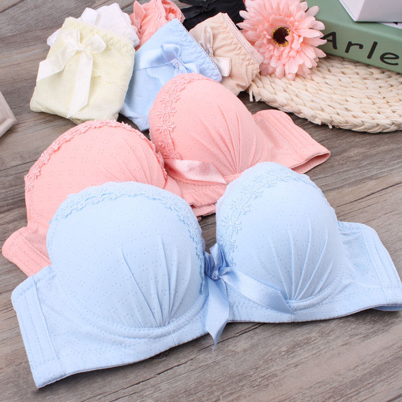 Soft Care Steel Ring Underwear Suit Japan Comfort Sensation Breathable Deep V Coalesting Lace Embroidered Underwear