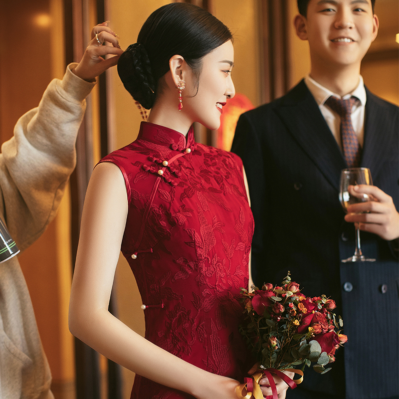 【Timeless Elegance】Yunxi's Stunning Chinese-Style Red Cheongsam Bridal Wedding Engagement Dress, Toast Dress, Wedding Banquet Attire for Women
