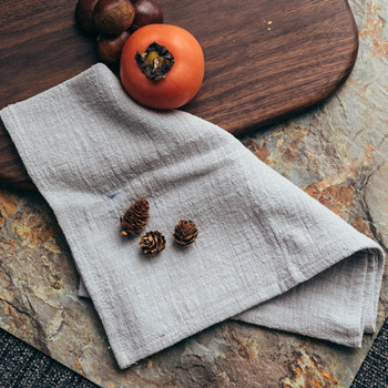 Life tree simple japanese cotton and linen kitchen posing napkin Life tree simple japanese cotton and linen kitchen posing napkin