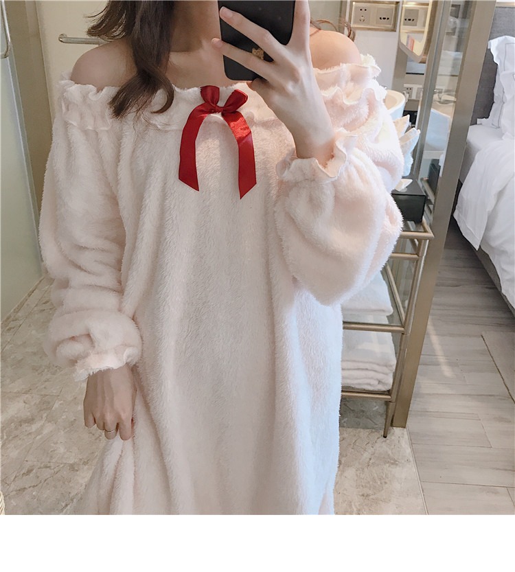 Áo ngủ nữ mùa đông dễ thương san hô lông cừu dài đồ ngủ dày phụ nữ mùa thu và mùa đông flannel công chúa gợi cảm dịch vụ nhà gió ao ngu dep quyen ru