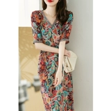 Брендовое элитное платье, в цветочек, изысканный стиль