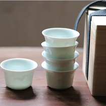 Sold out of the cabinet the leakage of Jingdezhen factory inventory foreign trade storage stop production early Celadon Cup a small amount