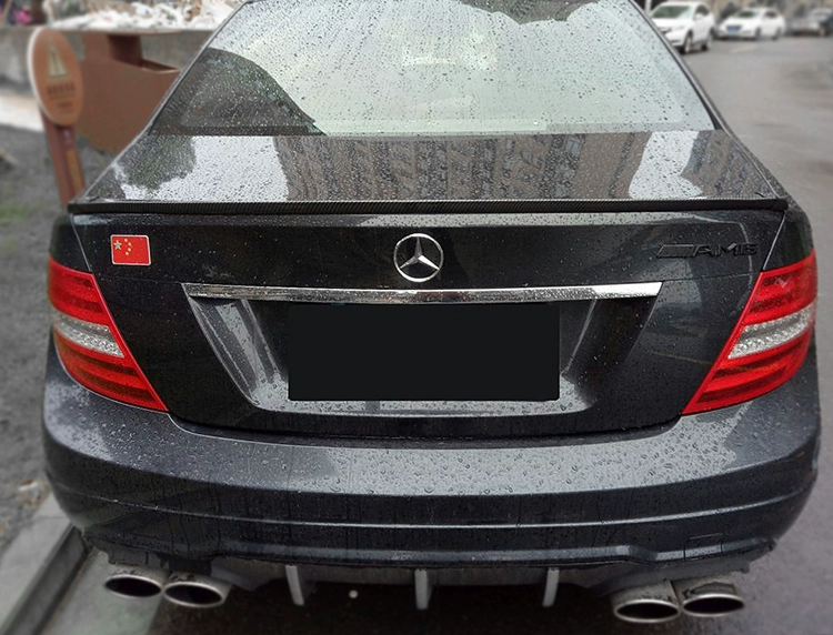 Cánh đuôi Changan Yi XT Rui Cheng CC Yi Dong Yue Xiang ào ạt phổ quát cánh trên mà không đấm đuôi sợi carbon sửa đổi - Sopida trên