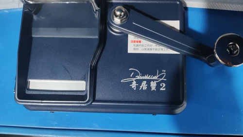 Qiju Crab 5.5 Ручные выделения семейства Семейные сигареты Симпагар