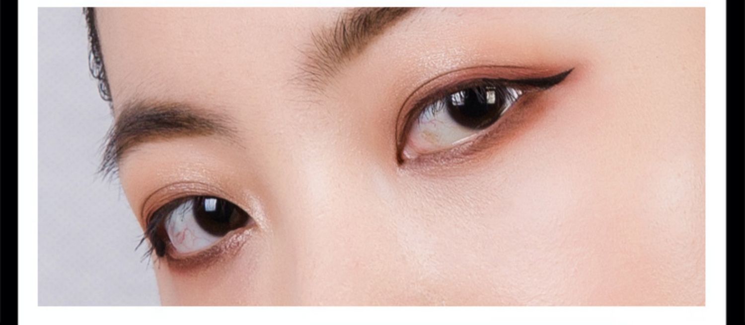 Nhật Bản KISS ME / Kiss Meyer Rose Rose Kiss eyeliner dạng lỏng tốt không nở không thấm nước - Bút kẻ mắt phấn kẻ mắt