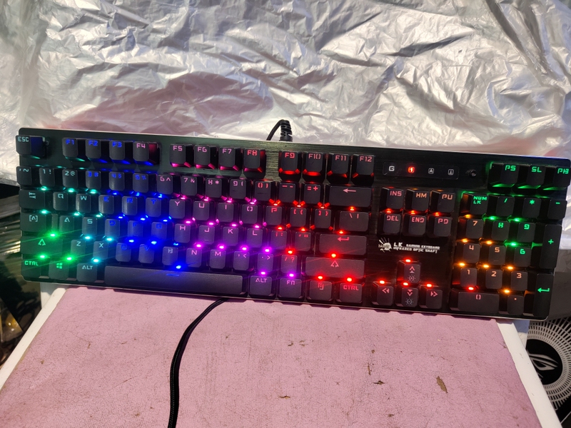 Old Q820N Keyboard Gaming E-Sports Internet Cafe Keyboard